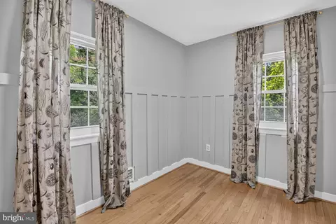 Bedroom - 2611 Arvin St, Silver Spring, MD 20902 photo 2 of 2