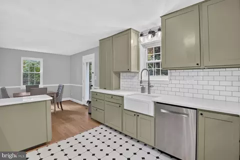 Kitchen - 2611 Arvin St, Silver Spring, MD 20902 photo 5 of 5