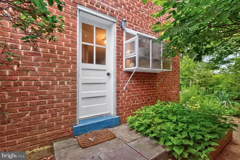 Exterior - 2611 Arvin St, Silver Spring, MD 20902 photo 15 of 18
