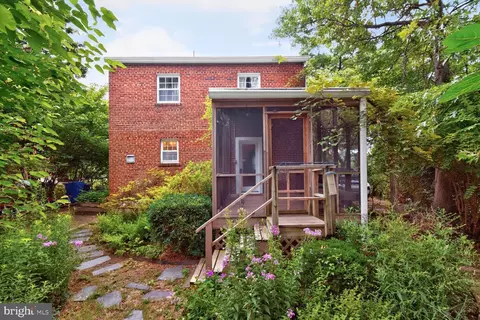 Exterior - 2611 Arvin St, Silver Spring, MD 20902 photo 12 of 18