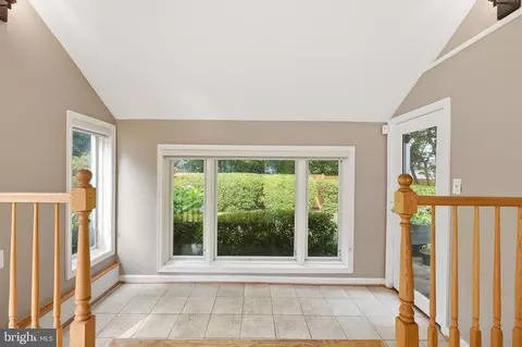 Entry Way - 13316 Old Forge Rd, Silver Spring, MD 20904 photo 4 of 6