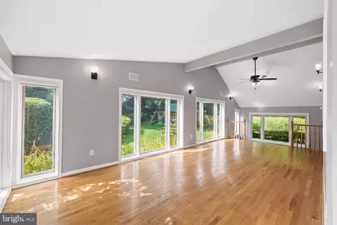 Living - 13316 Old Forge Rd, Silver Spring, MD 20904 photo 2 of 7