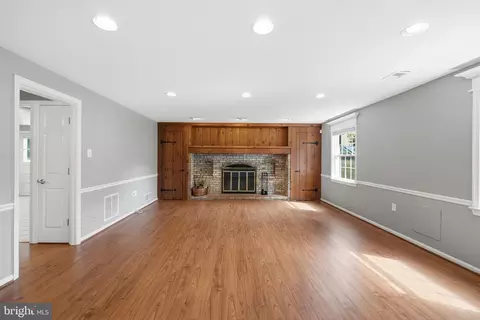 Living - 13316 Old Forge Rd, Silver Spring, MD 20904 photo 6 of 7