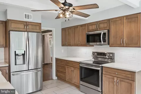 Kitchen - 13316 Old Forge Rd, Silver Spring, MD 20904 photo 3 of 6