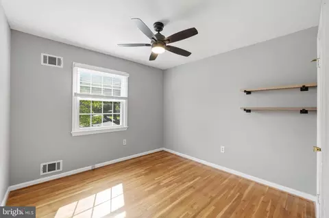 Bedroom - 13316 Old Forge Rd, Silver Spring, MD 20904 photo 5 of 8