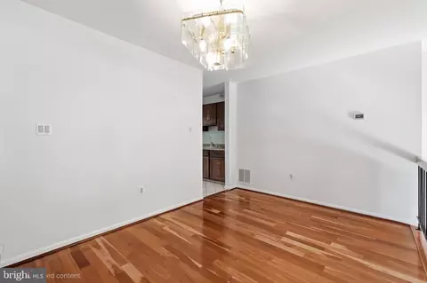 Living - 12 Catoctin Ct, Silver Spring, MD 20906 photo 6 of 10