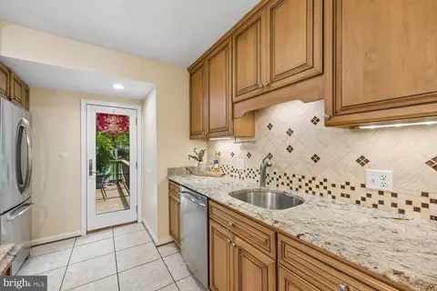 Kitchen - 1121 Tanley Rd, Silver Spring, MD 20904 photo 3 of 3