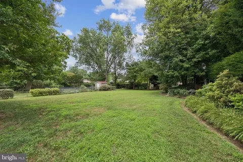 Exterior - 1121 Tanley Rd, Silver Spring, MD 20904 photo 12 of 21