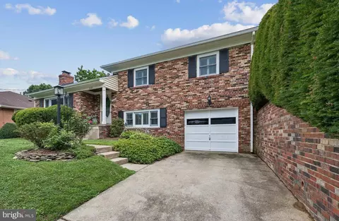 Exterior - 1121 Tanley Rd, Silver Spring, MD 20904 photo 6 of 21