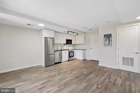 Other - 700 Roeder Rd #401, Silver Spring, MD 20910 photo 6 of 15