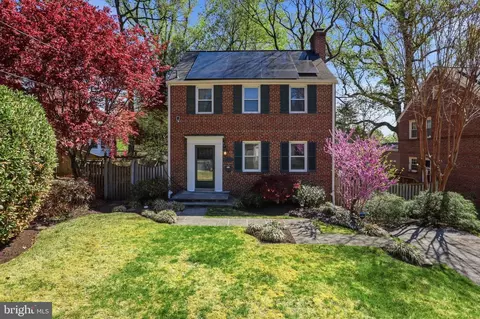 Exterior - 10211 Sutherland Rd, Silver Spring, MD 20901 photo 16 of 16