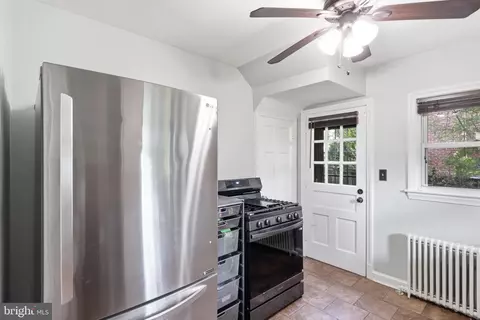 Other - 10211 Sutherland Rd, Silver Spring, MD 20901 photo 3 of 15