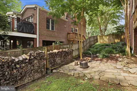 Exterior - 10211 Sutherland Rd, Silver Spring, MD 20901 photo 2 of 16