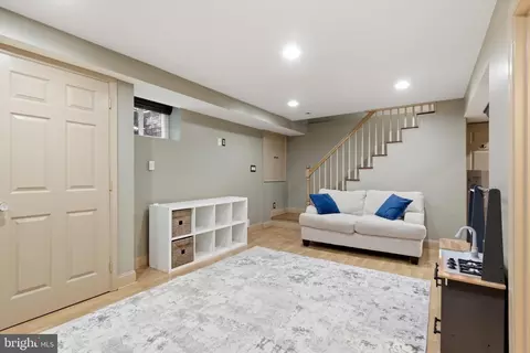 Other - 10211 Sutherland Rd, Silver Spring, MD 20901 photo 4 of 15