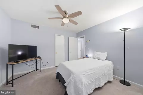 Bedroom - 2105 Unit 15-103 Walsh View Ter #15, Silver Spring, MD 20902 photo 10 of 11