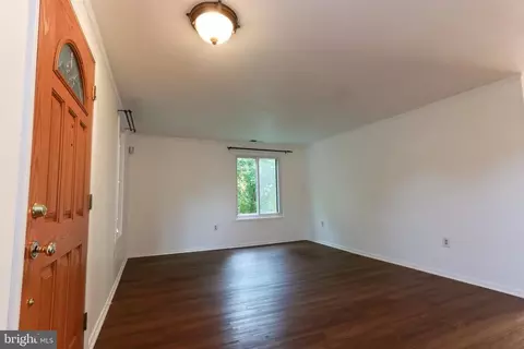 Living - 10704 Lester St, Silver Spring, MD 20902 photo 1 of 2