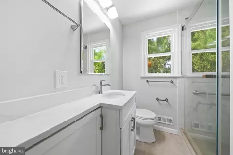 Bath - 122 E Deer Park Dr, Gaithersburg, MD 20877 photo 2 of 2