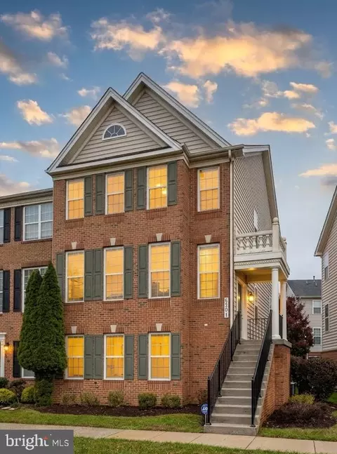 8201 Castanea Ln, Derwood, MD 20855