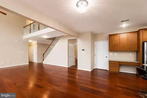 Living - 18305 Bubbling Spring Ter, Boyds, MD 20841 photo 6 of 14