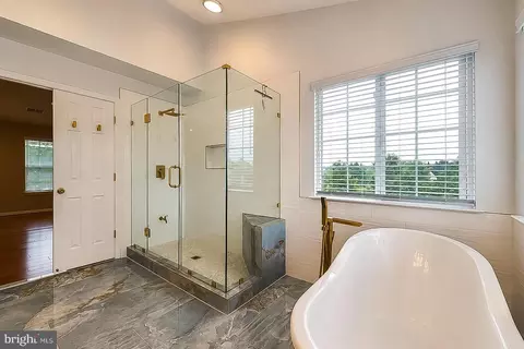Bath - 18305 Bubbling Spring Ter, Boyds, MD 20841 photo 2 of 5