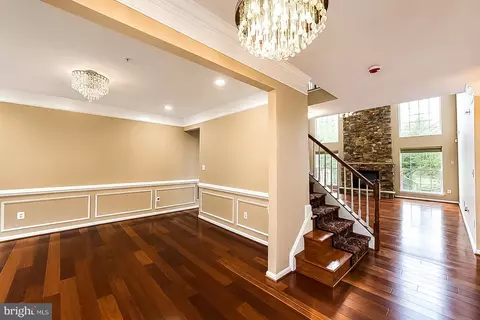 Living - 18305 Bubbling Spring Ter, Boyds, MD 20841 photo 11 of 14