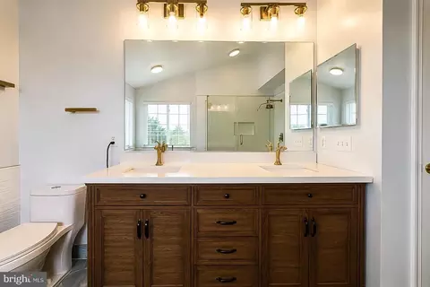 Bath - 18305 Bubbling Spring Ter, Boyds, MD 20841 photo 3 of 5