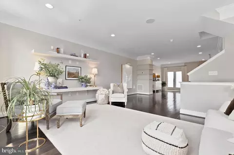 13013 Wallich Way, Germantown, MD 20874