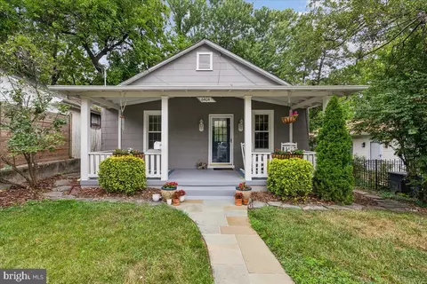 6404 5th Ave, Takoma Park, MD 20912