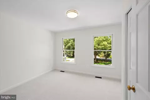 Bedroom - 13242 Osterport Dr, Silver Spring, MD 20906 photo 5 of 6