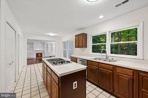 Kitchen - 13242 Osterport Dr, Silver Spring, MD 20906 photo 1 of 4