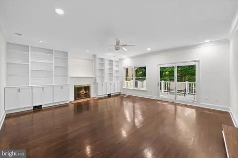 Living - 13242 Osterport Dr, Silver Spring, MD 20906 photo 4 of 6