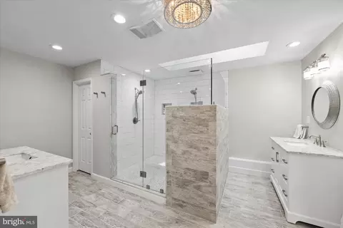 Bath - 13242 Osterport Dr, Silver Spring, MD 20906 photo 2 of 6