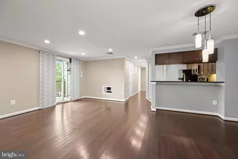 Living - Undisclosed, Damascus, MD 20872 photo 5 of 10