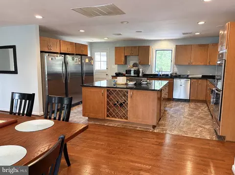 10400 Lorain Ave, Silver Spring, MD 20901 photo 5
