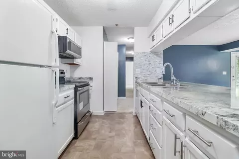 Kitchen - 14101 Fall Acre Ct #3-22, Silver Spring, MD 20906 photo 1 of 2