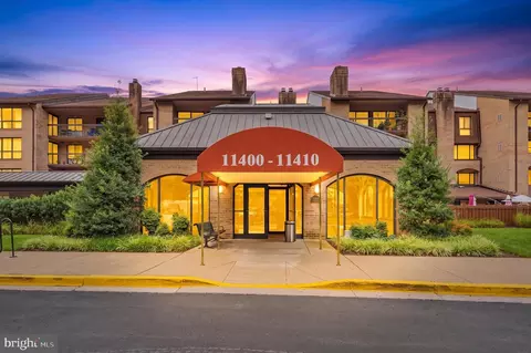 11400 Strand Dr #201, Rockville, MD 20852