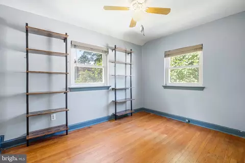 Bedroom - 22 Melbourne Ave, Silver Spring, MD 20901 photo 1 of 2