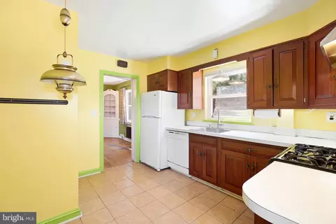 Kitchen - 22 Melbourne Ave, Silver Spring, MD 20901 photo 2 of 2