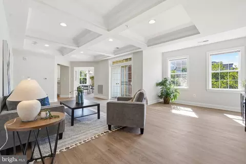 315 King Farm Blvd #301, Rockville, MD 20850