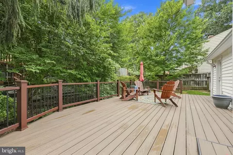 Exterior - 1500 Arbor View Rd, Silver Spring, MD 20902 photo 6 of 10