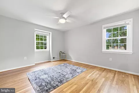 Bedroom - 1500 Arbor View Rd, Silver Spring, MD 20902 photo 1 of 5