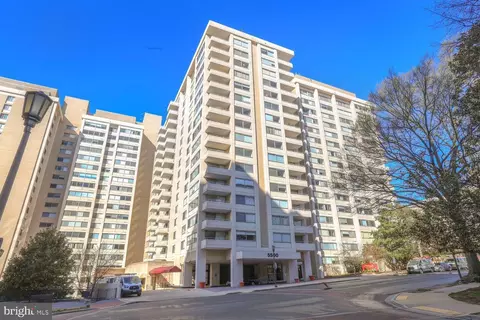 5500 Friendship Blvd #2028N, Chevy Chase, MD 20815