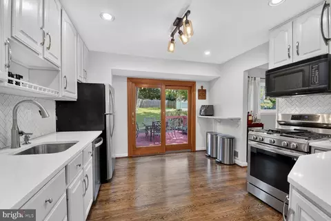 Kitchen - 1334 Chilton Dr, Silver Spring, MD 20904 photo 1 of 2