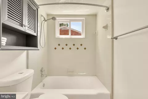 Bath - 12915 Moray Rd, Silver Spring, MD 20906 photo 2 of 4