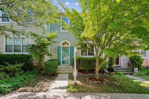 20016 Lake Park Dr #122, Germantown, MD 20874