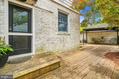 Exterior - 705 Bonifant St, Silver Spring, MD 20910 photo 8 of 13