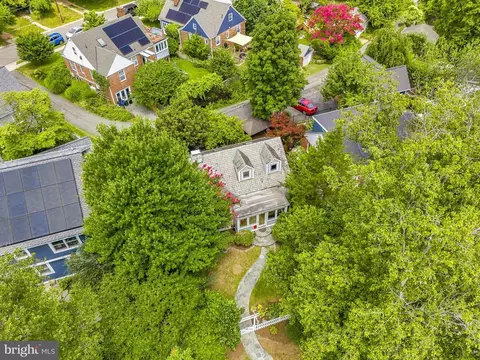 View/Area - 705 Bonifant St, Silver Spring, MD 20910 photo 2 of 2