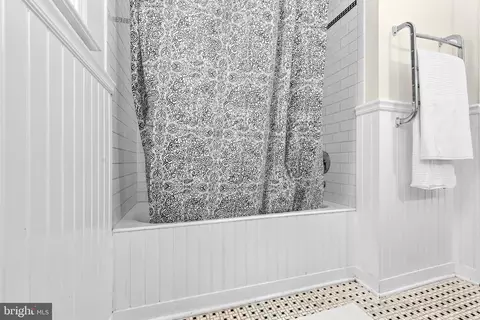 Bath - 705 Bonifant St, Silver Spring, MD 20910 photo 2 of 3