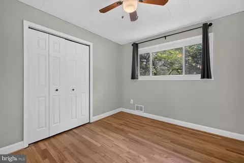 Bedroom - 220 Thistle Dr, Silver Spring, MD 20901 photo 5 of 5