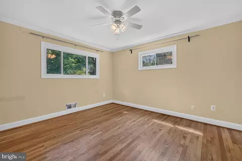 Bedroom - 220 Thistle Dr, Silver Spring, MD 20901 photo 1 of 5